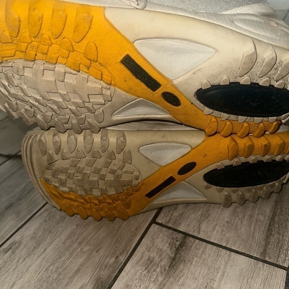 Salomon Synapse Snowboard Boots Mens Size 13 Pull Lock Warm Yellow Black - Picture 7 of 11